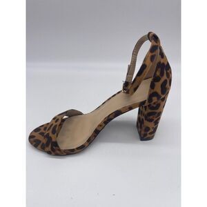 YOKI Carrison Women Faux Suede Leopard Print Block Heel Size 7.5